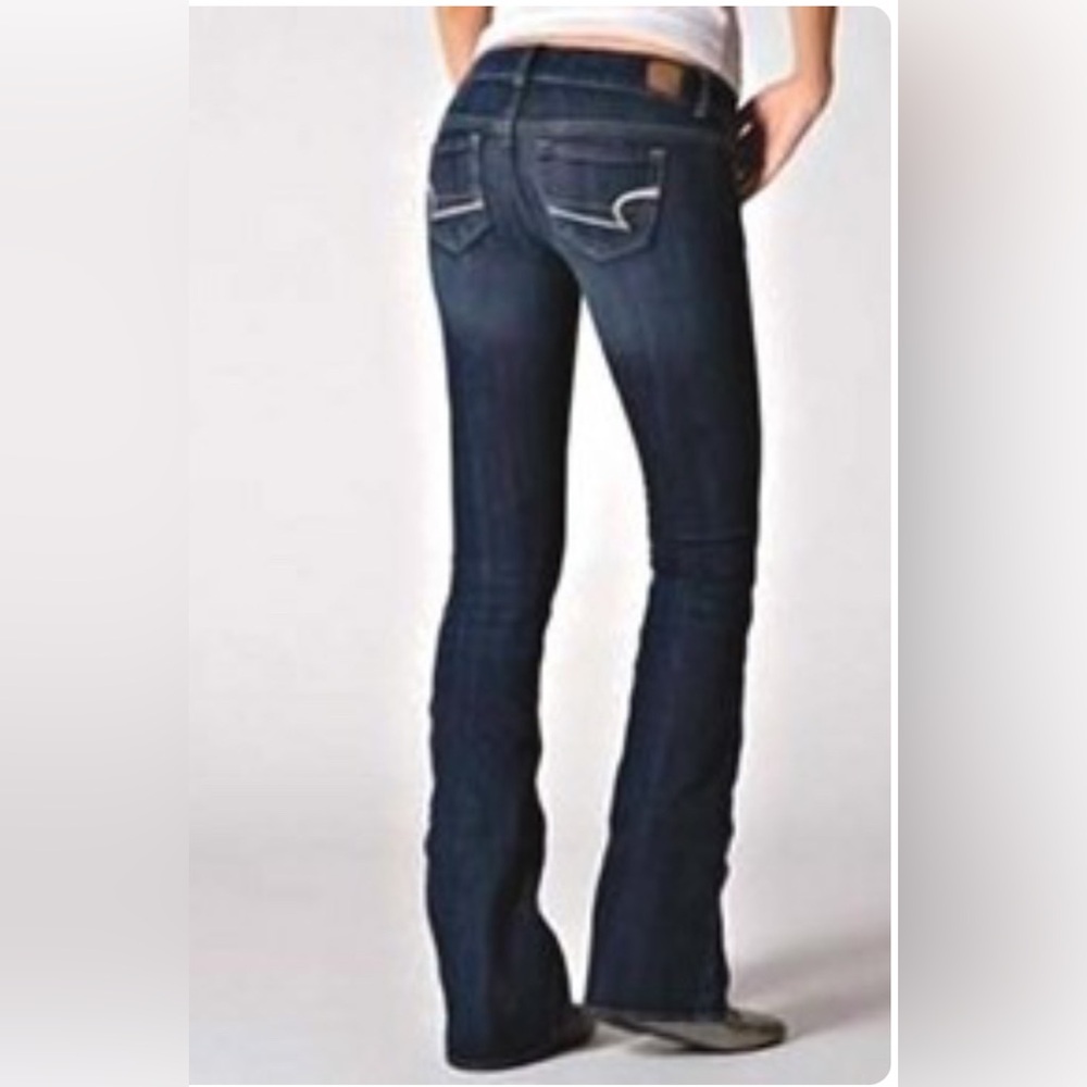 American Eagle Outfitters Dark Wash Flare Jeans NWT